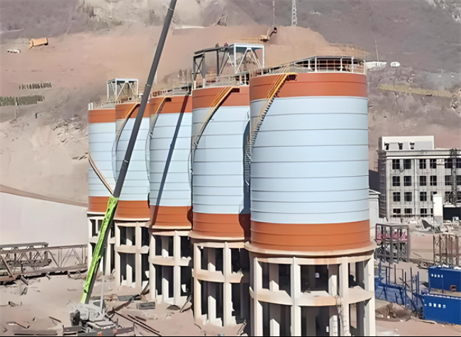 卢龙高架钢板仓